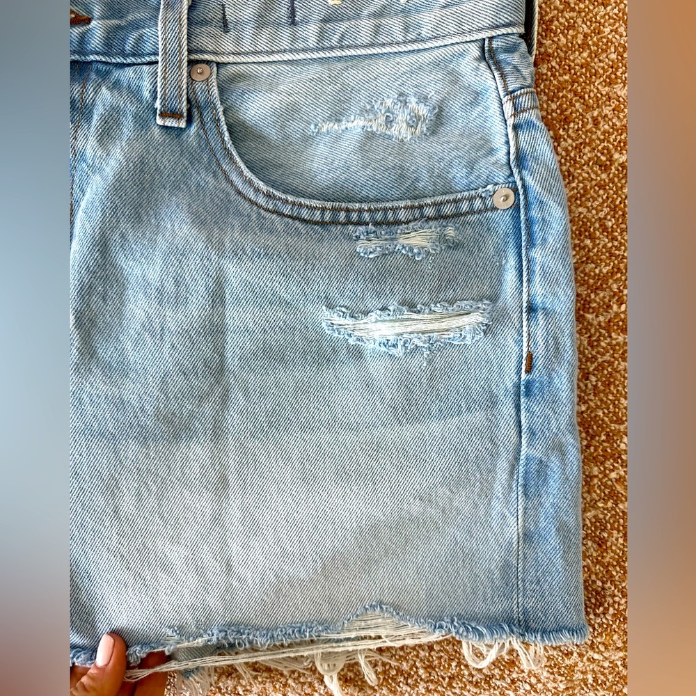 Madewell relaxed Denim shorts. Worn 2x size 30. - Picture 10 of 12